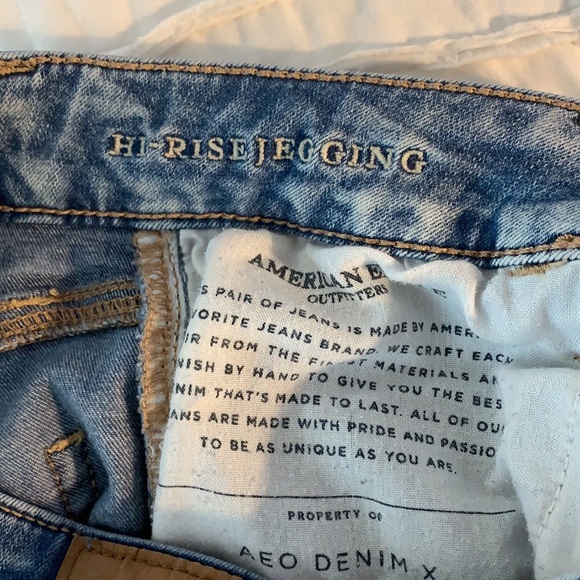 American Eagle distressed Hi-rise Jegging - Picture 6 of 10